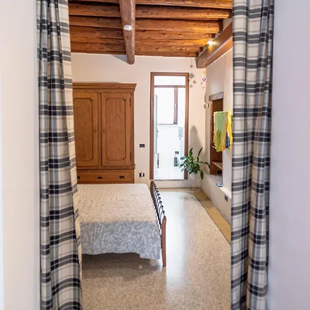 Torre Ca Emo - Monolocale Al Piano Terra Appartement *